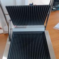 Piastra panini rigata 310 / 370 / 210 - 1,8 kw