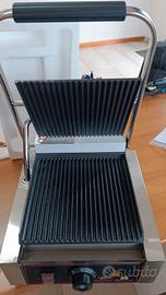 Piastra panini rigata 310 / 370 / 210 - 1,8 kw