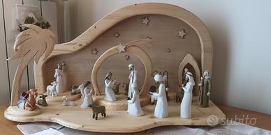 Presepe di legno artigianale