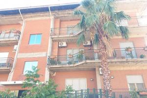 5 vani con p.auto stabile signorile belsito