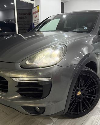 Porsche Cayenne 3.0D250cv BLACK+R21+CHRONO SPORT20
