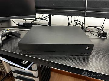 Xbox one X con 6 giochi