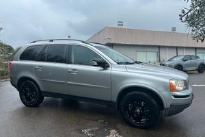 Volvo XC 90 2.4 D5 185 CV AWD Momentum