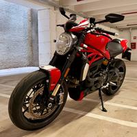 DUCATI MONSTER 1200 R