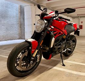 DUCATI MONSTER 1200 R