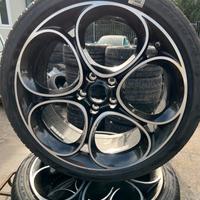 Cerchi 19" giulia Quadrifoglio. Originali Alfa Ro