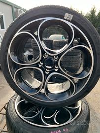 Cerchi 19" giulia Quadrifoglio. Originali Alfa Ro