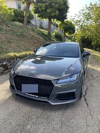 Audi TT coupè 2.0 TFSI Pacchetto SLine Competition