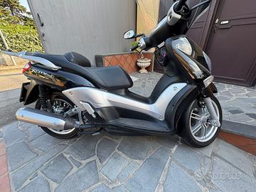Yamaha xcity 250 pari al nuovo