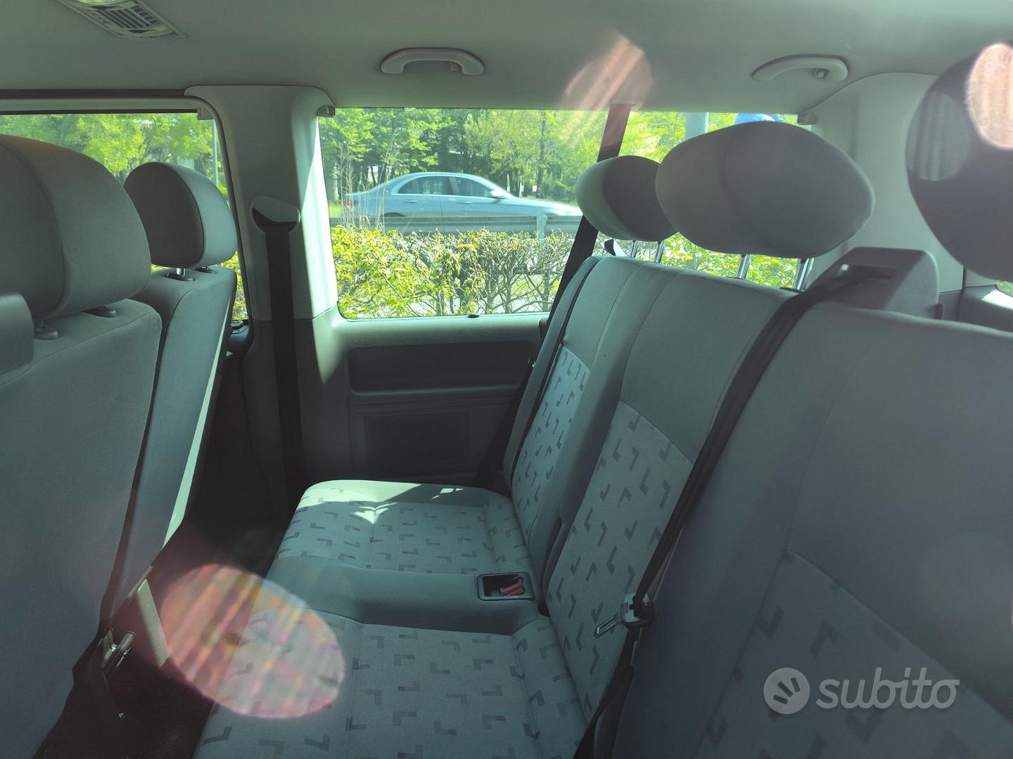 Volkswagen Caravelle 2009 photo 5