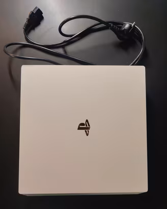 Sony PS4 Pro 1TB Glacier White