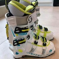 Scarponi da sci alpinismo donna