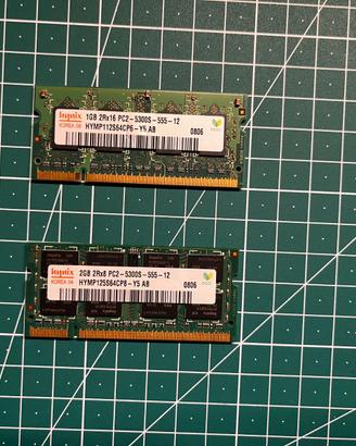 Memoria RAM DDR2 Sodimm 1GB + 2GB PC2-5300