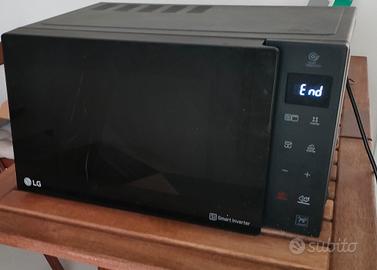 LG MH6535GPS Forno a Microonde con Grill 25L  Nero