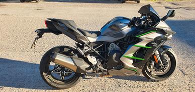 Kawasaki Ninja H2 SX