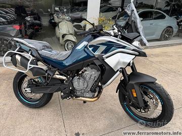 CfMoto 800MT SPORT KM 0 TUA A 85 EURO AL MESE SENZ