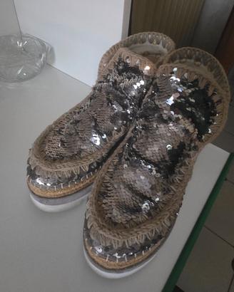 mou scarpe