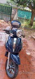 Beverly tourer 125