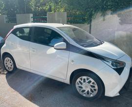 TOYOTA Aygo 2ª serie - 2018