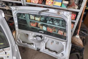 portiere Fiat punto 188 per ricambi