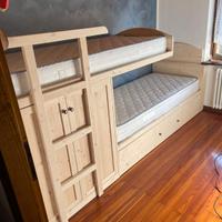 Cameretta in abete massello 