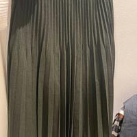 Gonna di lana verde a ventaglio