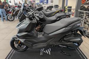 Voge Sfida SR3 300 prezzo promozionale 4 anni gara