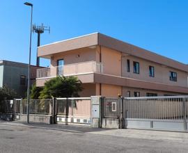 Stabile / laboratorio 500 mq totali