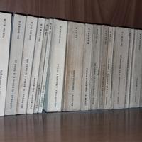 Trentadue volumi Biblioteca Universale Rizzoli