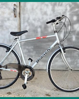 Bianchi Spillo Rubino 28" — percorsi urbani