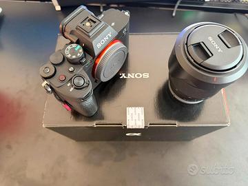 Sony alpha 7 IV - Lente 24-105 - Ronin RS3 Pro