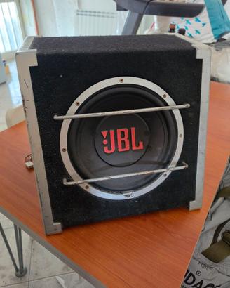 Subwoofer JBL. x auto