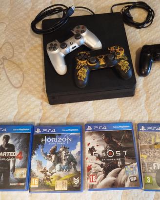 Ps4 slim, 2 controller originali e 4 giochi 