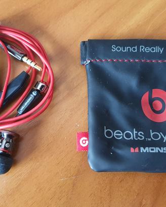 Cuffie Auricolari Monster Beats in ear