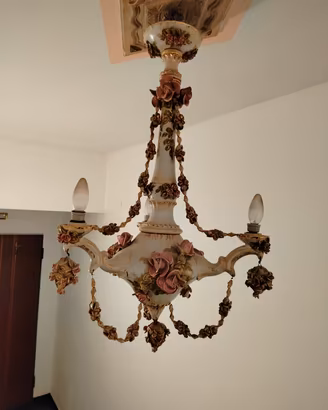 Lampadario in porcellana a fiori+ 2 applique