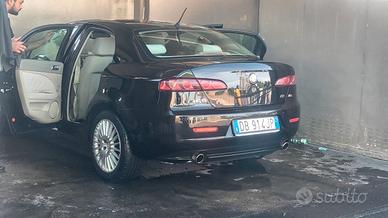 Alfa Romeo 159