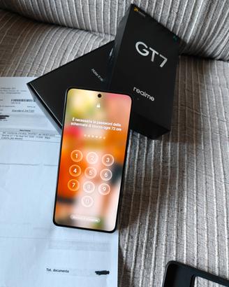 Realmi GT7 12 GB di RAM 512  Memoria intern