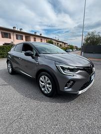 Renault Captur E-Tech hybrid Intens 145c
