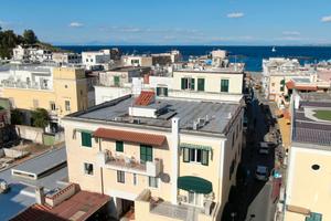 Casa ISCHIA centrale mare