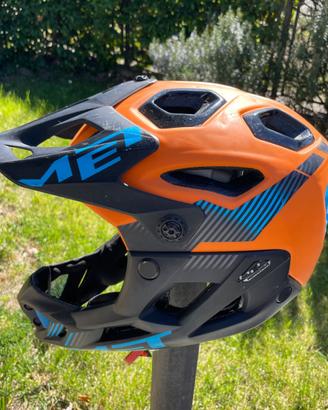 CASCO BICI INTEGRALE MARCA MET