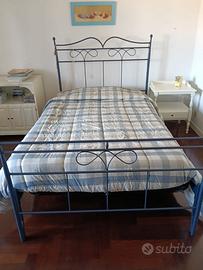 Letto in ferro battuto compreso di materasso