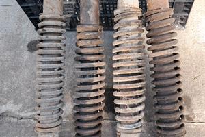 Vari pezzi per vespa , sella tipo camel e altro