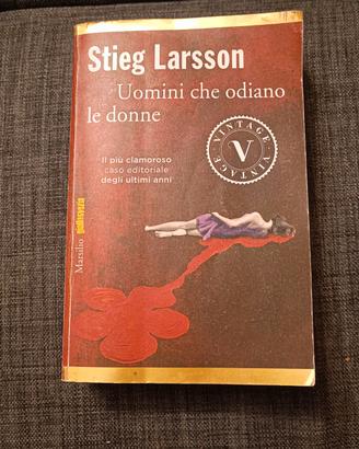 Uomini che odiano le donne di Stieg Larsson