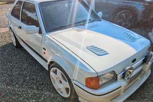 Ford escort rs turbo