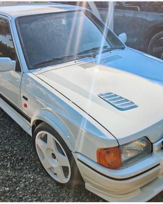 Ford escort rs turbo