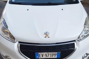 PEUGEOT 208 1.4 BENZINA/GPL 95 CV – 2014