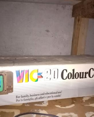 COMMODORE VIC-20