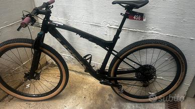 Trek Supercaliber 2022 come nuova