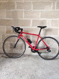 Bici da corsa B-twin 