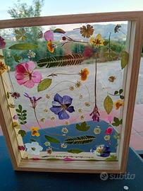 Quadretto handmade  realizzato con fiori pressa6